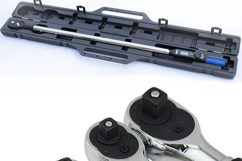 Is a Manual Torque Wrench Better Than a Hydraulic Torque Wrench?(Images1) Is a Manual Torque Wrench Better Than a Hydraulic Torque Wrench.webp